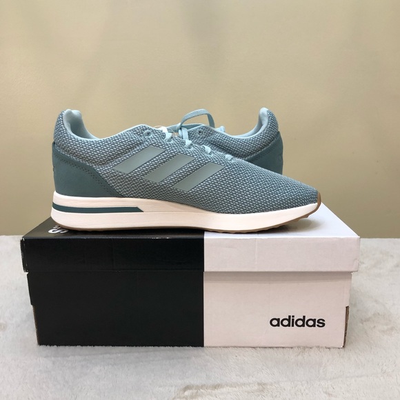 adidas Shoes - ADIDAS RUN70S